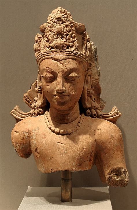 Bust of Vishnu | India (Bengal) or Bangladesh | Gupta period | The Met