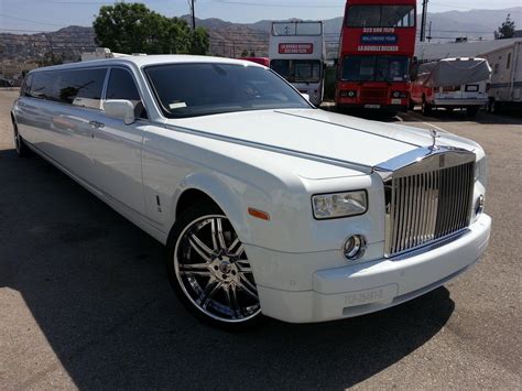 2004 Rolls Royce Phantom Limousine @ Limousines for sale