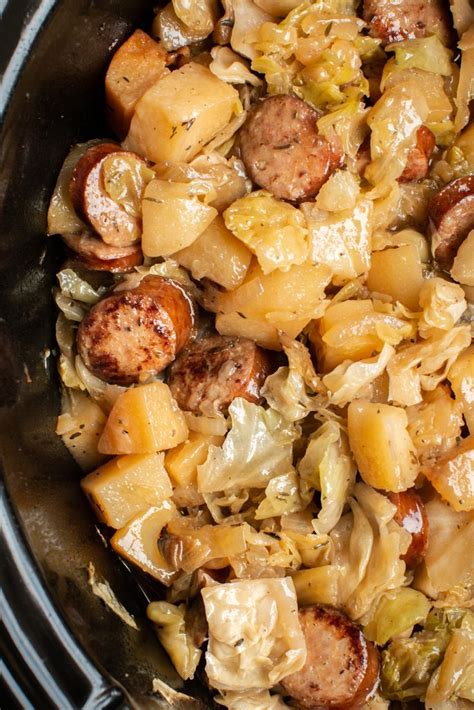 Slow Cooker Potatoes, Cabbage and Kielbasa | Recipe | Crockpot recipes ...