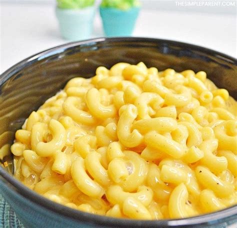 Velveeta Mac and Cheese Makes Dinner Easy Tonight!