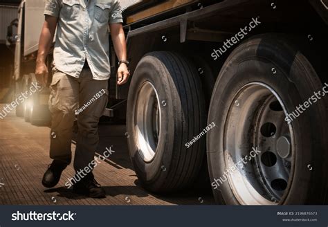 162,447 Safety Truck Images, Stock Photos & Vectors | Shutterstock