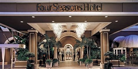 Travel & Leisure: My Complete Review Of The Four Seasons Hotel Los ...