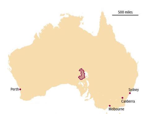 Anna Creek Station, the largest privately owned tract of land in the world : r/australia