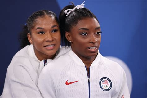 Simone Biles' Teammates' Reactions To Her Olympics Exit Were Supportive