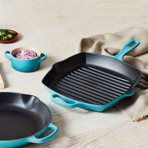 Le Creuset Cast Iron Signature Square Skillet Grill in Caribbean | Le creuset cast iron, Creuset ...