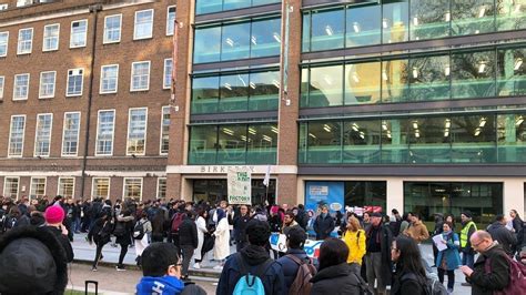 Petition · No job cuts at Birkbeck, University of London! - London, United Kingdom · Change.org