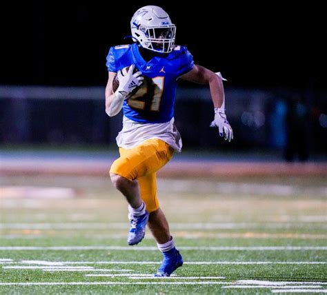 Mukwonago’s Wynn Stang named Gatorade Wisconsin Football Player of the Year