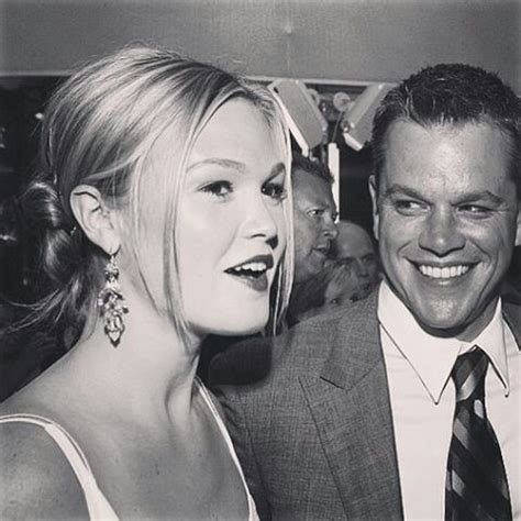 Matt Damon and Julia Stiles | Matt damon, Matt damon jason bourne ...