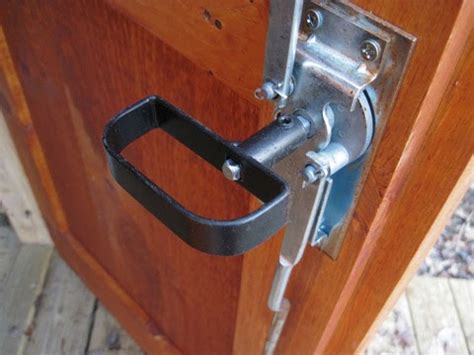 shed door locks t handle ~ Make Shed From Home