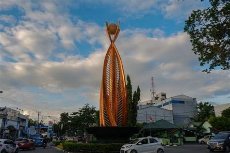 Mengapa Kota Palu Dijuluki Kota Lima Dimensi? Halaman all - Kompas.com