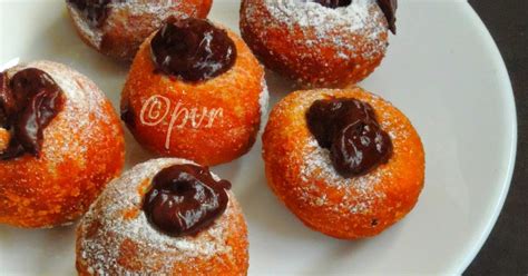 Priya's Versatile Recipes: Sufganiyot - Hanukkah Doughnuts