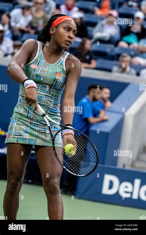 √ Coco Gauff Photoshoot : Coco Gauff High Resolution Stock Photography ...