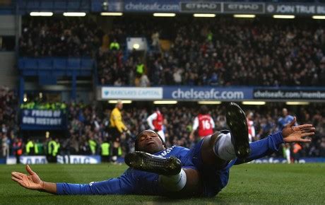 Didier Drogba Chelsea Celebrates Scoring His Editorial Stock Photo ...