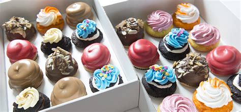 Sugar Bakery - Connecticut Cupcakes - CT Cupcakes - Cakes | Home