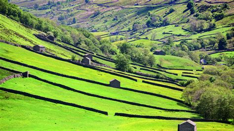 Yorkshire Dales National Parks // Yorkshire Dales Three Peaks