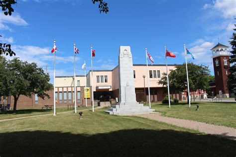 Memorials in Ottawa: Renfrew Cenotaph