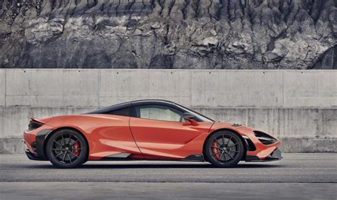 2020 McLaren 765LT-orange – PerformanceDrive