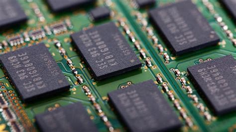 What is Cache memory?