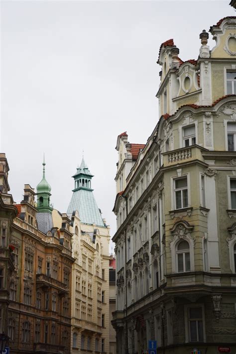 All the Synagogues in Prague – Gold Colored Fox