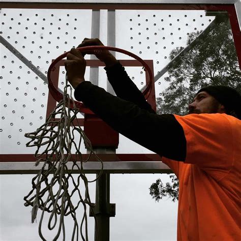 How to Put on Basketball Net: Hooks, Without Hooks, Chain Net