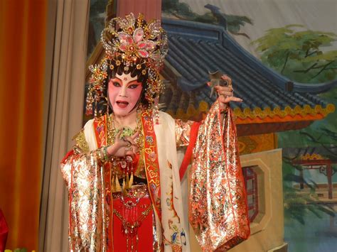 eastcoastlife: Splendour of Cantonese Opera - RT/WW