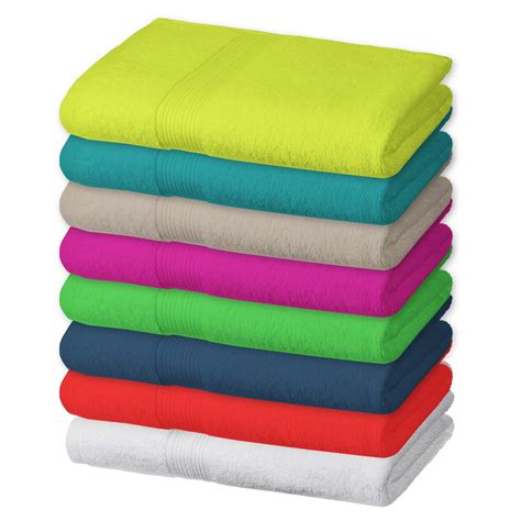 Bargain Hunters Multi-Pack: Super Absorbent 100% Cotton 54" x 27" Hotel Beach Bath Towels | Michaels