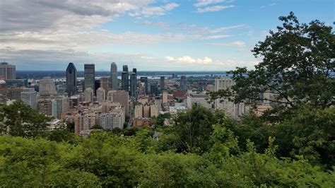 Montreal, Quebec from the Chalet du Mont-Royal [OC] [4032x2268] : r ...