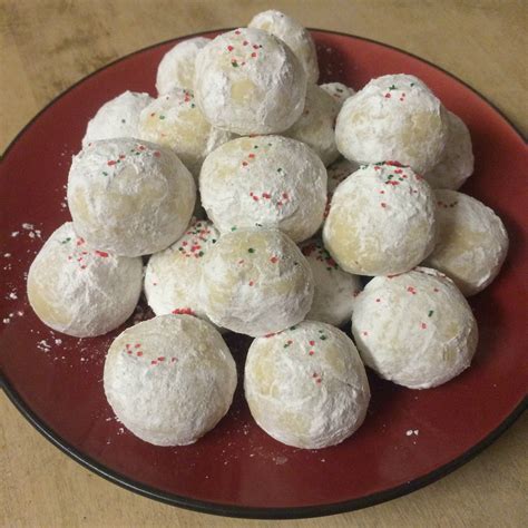 Russian Tea Cookies ~ Snowballs – The Sisters Kitchen