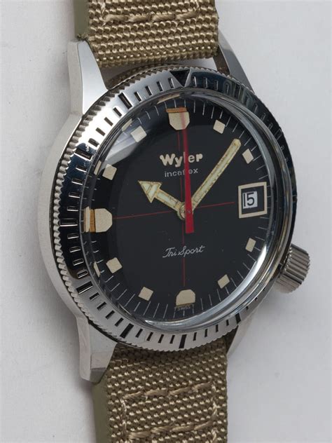 Wyler Stainless Steel Diver's Wristwatch circa 1960s at 1stDibs