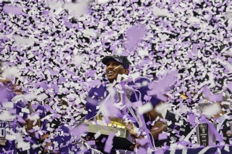 [Highlights] Washington Huskies advance to CFB championship - The Horn News