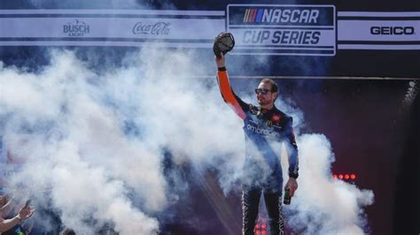 Kurt Busch Announces Future NASCAR Plans