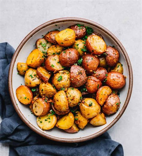 Roasted Baby Potatoes with Rosemary and Garlic - Posh Journal