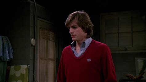 Lacoste Red Sweater Of Ashton Kutcher As Michael Kelso In That '70s ...