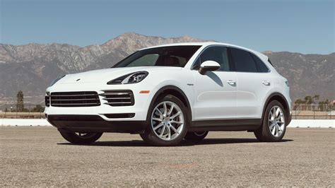 2023 Porsche Cayenne Prices, Reviews, and Photos - MotorTrend