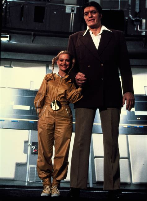 Blanch ravlec as dolly and the late richard kiel as jaws from moonraker ...