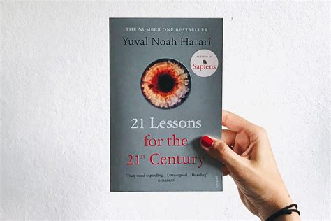 Yuval Noah Harari: 21 Lessons for the 21st Century • vselepoinprav.si