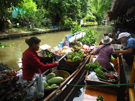 Bangkok Floating Market Tour - Thai Street Food, Restaurants, and ...