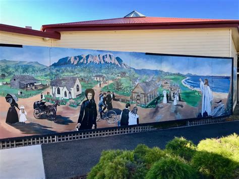 Sheffield Tasmania: The Amazing Town of Street Murals