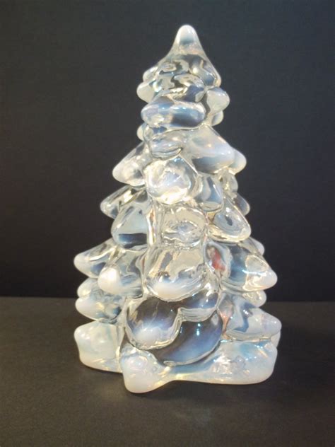 Mosser Glass CRYSTAL FRENCH OPALECENT Medium 5.5" CHRISTMAS TREE Figurine