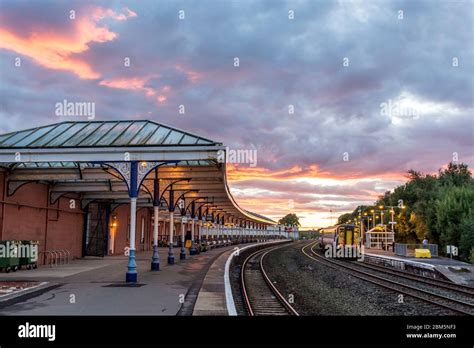 kilmarnock railway station Stock Photo - Alamy