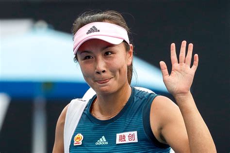 Peng Shuai emerges at Olympics, gives controlled interview - Los Angeles Times