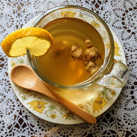 RECIPE: Ginger Tea - Healing With Plants