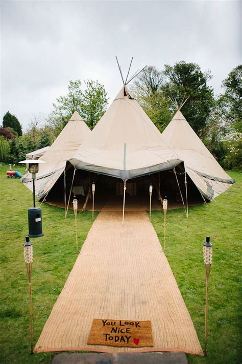 Karen and Rob's Relaxed Tipi Wedding by Tierney Photography | Boho ...