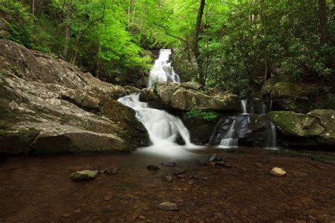 4 Breathtaking Hidden Waterfalls near Pigeon Forge | Waterfall, Smoky ...