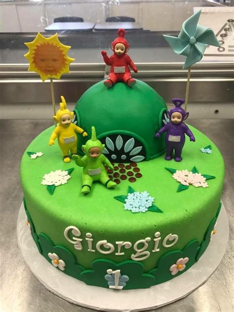 The 54 best teletubbies cake images on Pinterest | Teletubbies cake ...