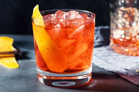 Classic Negroni Cocktail Recipe - How To Make Recipes