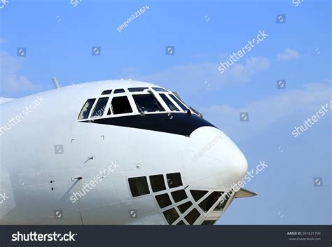 Cockpit Large Cargo Aircraft Stock Photo 391821709 | Shutterstock