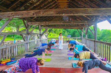 Yoga Immersion Week for Beginners | Sivananda Ashram Yoga Ranch