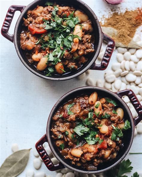 Lentil, bean, and lamb chili spiced with all the flavors of a Moroccan Tagine | Lamb chili, Easy ...