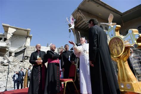 'Francis in Iraq': Powerful film focuses on the people the pope came to ...